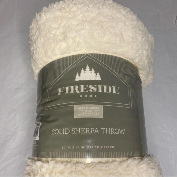 Fireside Cozy Sherpa Reversible Throw - Picture 3 of 3